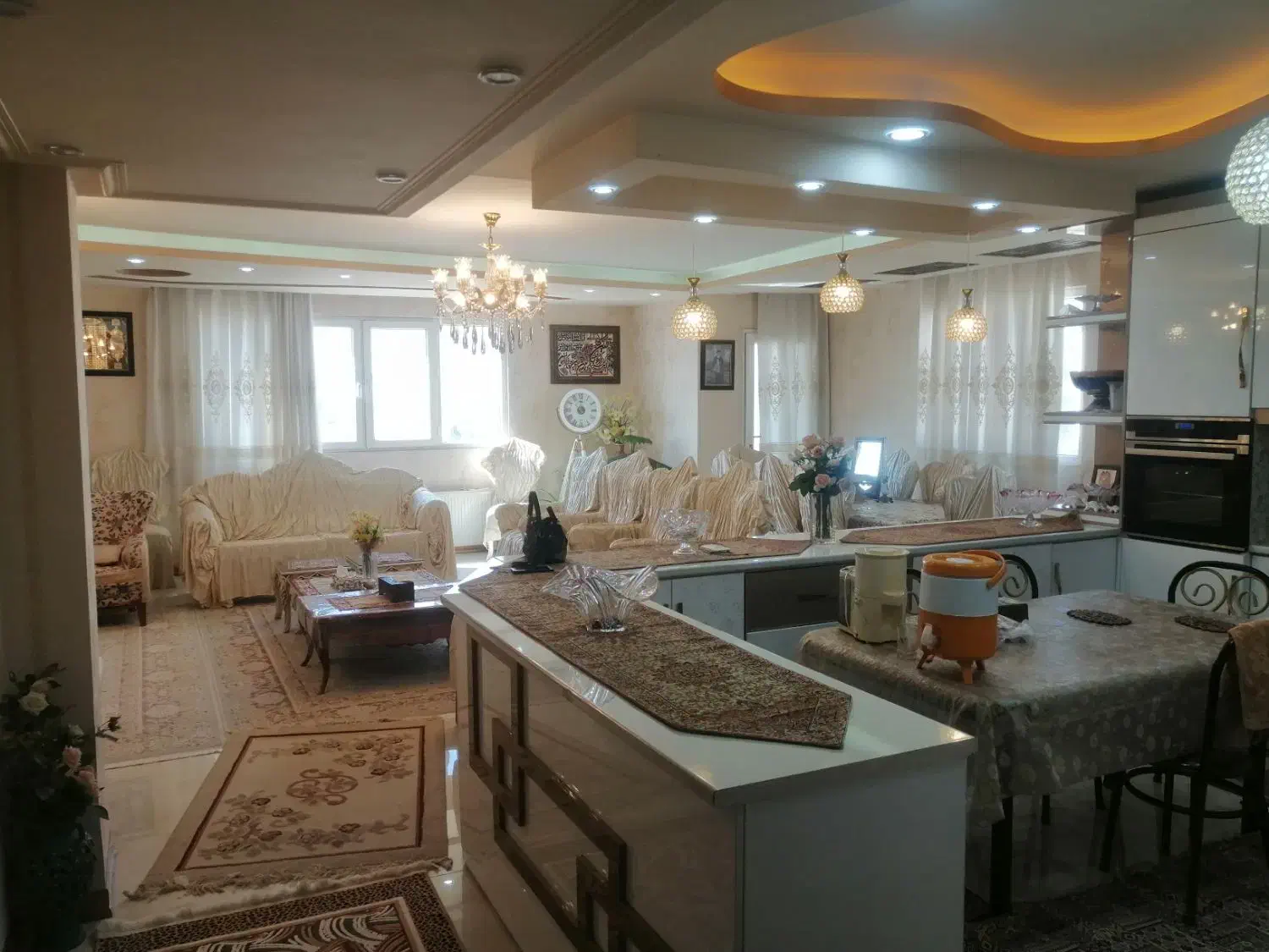 قیمت مناسب /کلا ۴ واحدی /نورگیر جنوبی|فروش آپارتمان|شیراز, وصال|دیوار