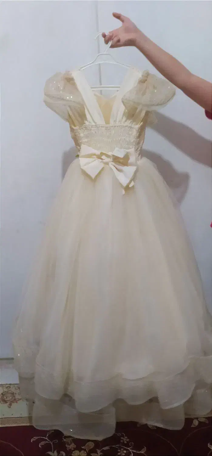 لباس مجلسی عروسی|کفش و لباس بچه|محمدشهر, سیدآباد|دیوار