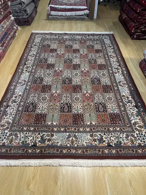 فرش ۶ متری خشتی نوبافت مود بیرجند|فرش|تهران, سلسبیل شمالی|دیوار