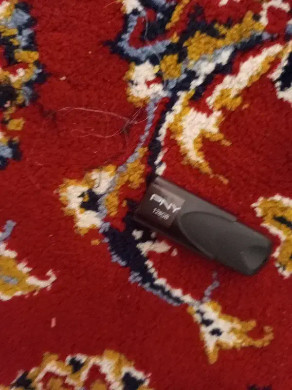 فلش ۱۲۸گیگ|قطعات و لوازم جانبی رایانه|کاشان, کشاورز|دیوار