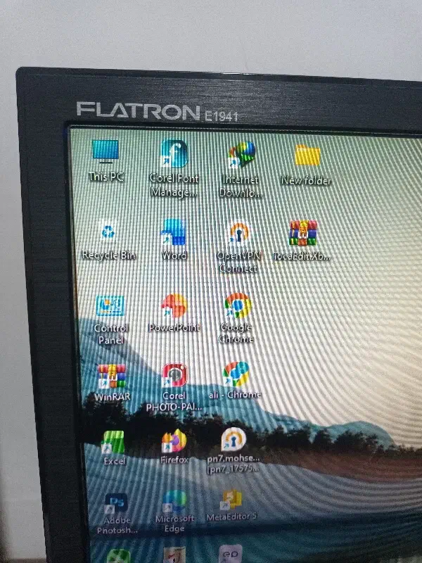 مانیتور ۱۹ اینج ال جی|قطعات و لوازم جانبی رایانه|مراغه, |دیوار