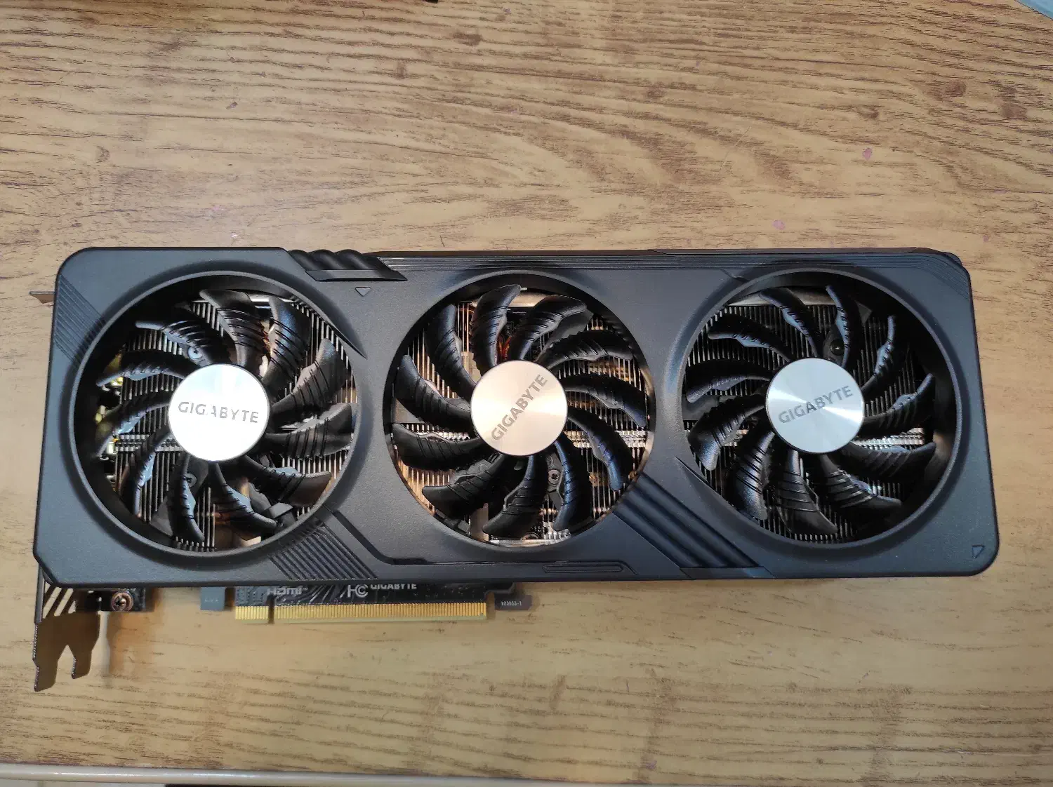 کارت گرافیک قدرتمند گیگابایت RTX 4060Ti|قطعات و لوازم جانبی رایانه|رشت, رشتیان|دیوار