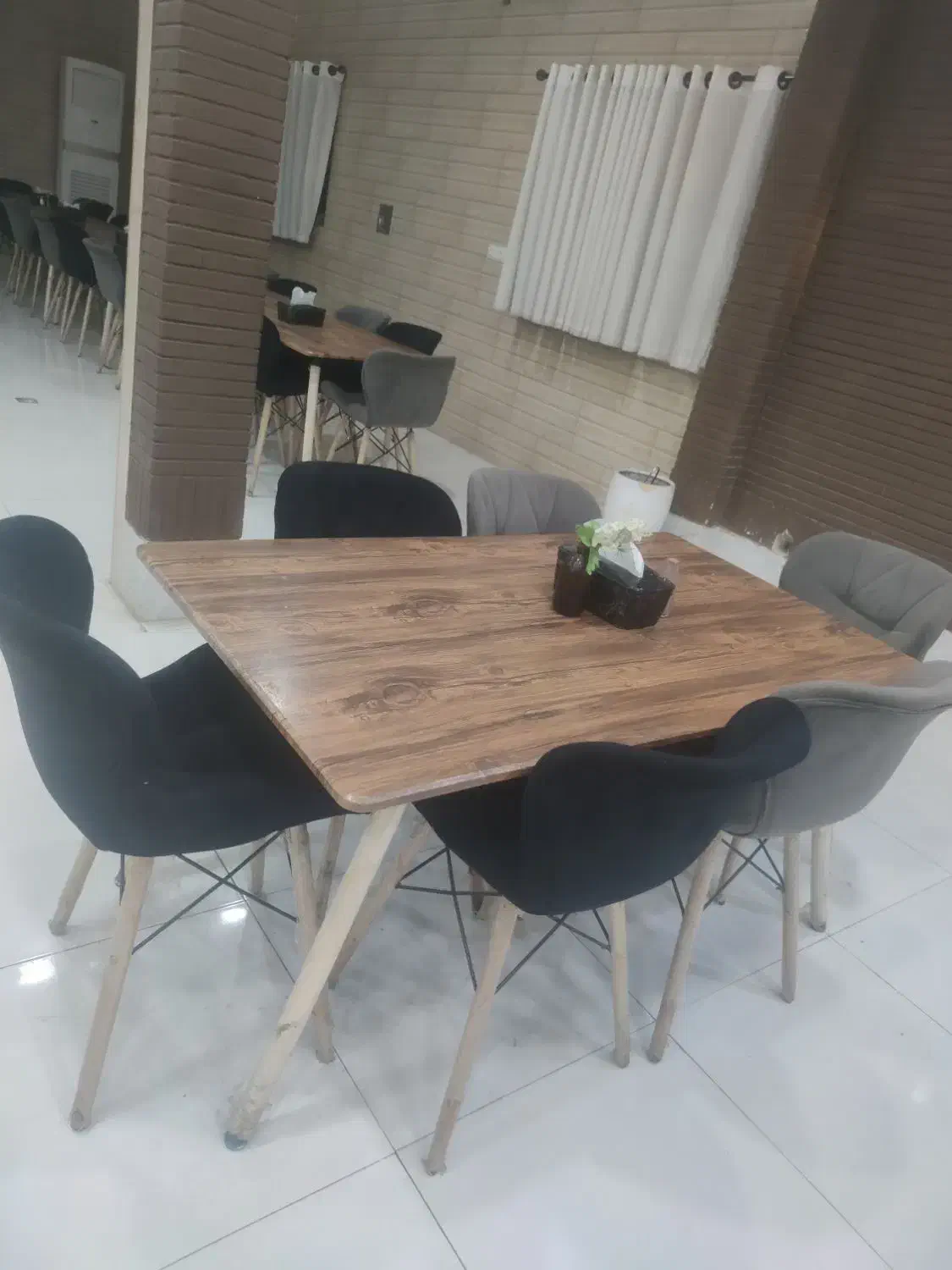 میز و صندلی رستوران و فست فود|کافیشاپ و رستوران|قیروکارزین, |دیوار