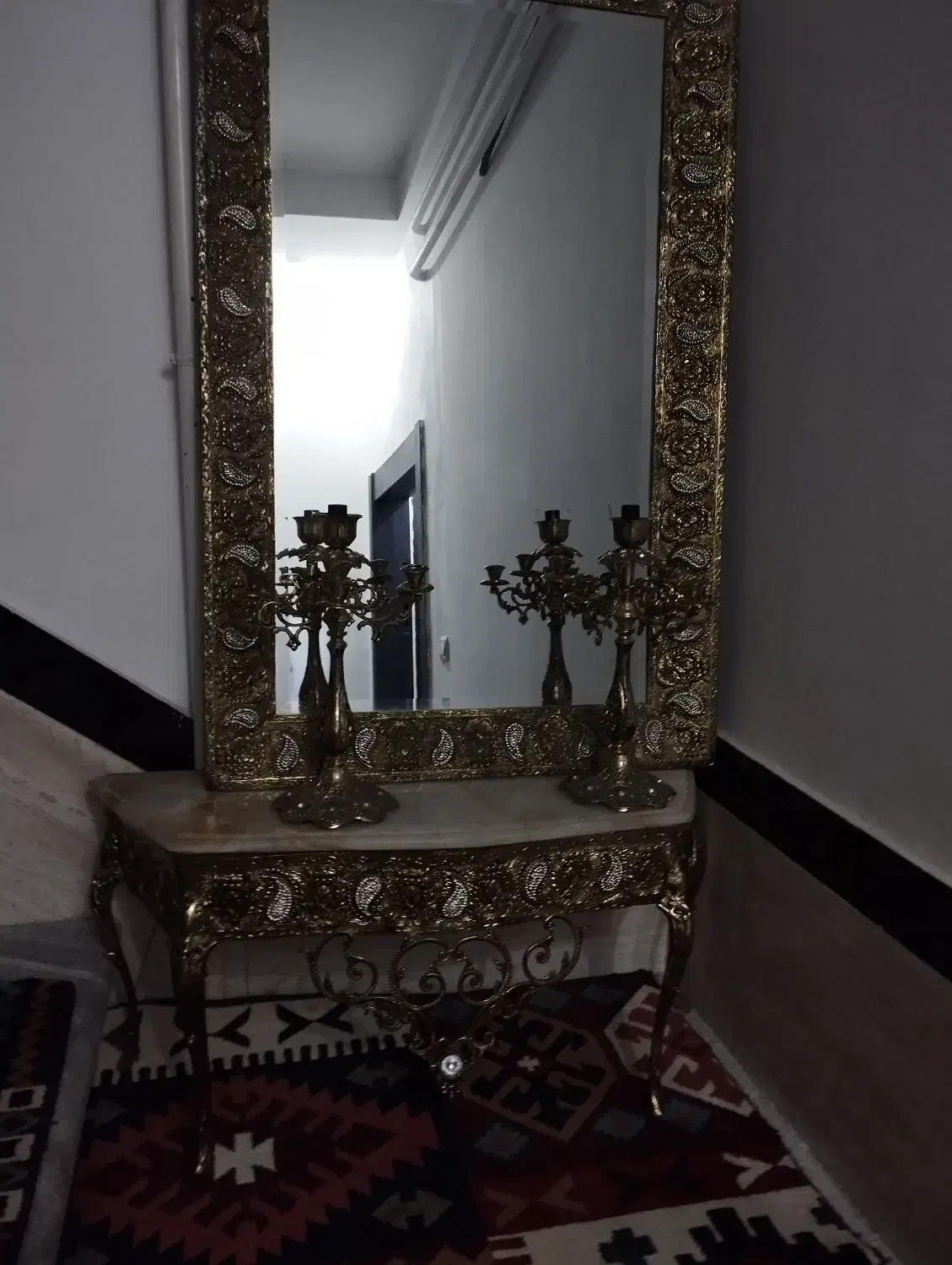 آینه و شمعدان|بوفه، ویترین، کنسول|سنندج, |دیوار