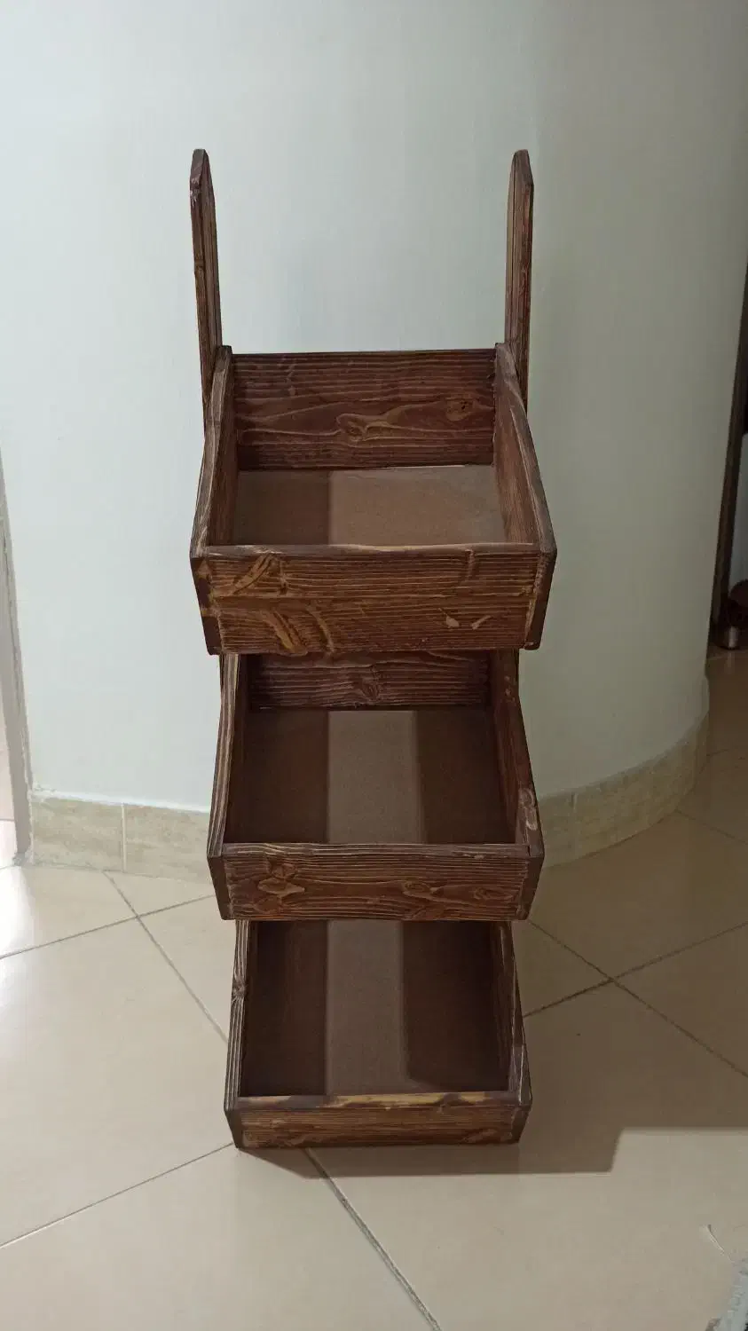 استند چوبی|کتابخانه، شلف، قفسههای دیواری|کرج, شاهینویلا|دیوار