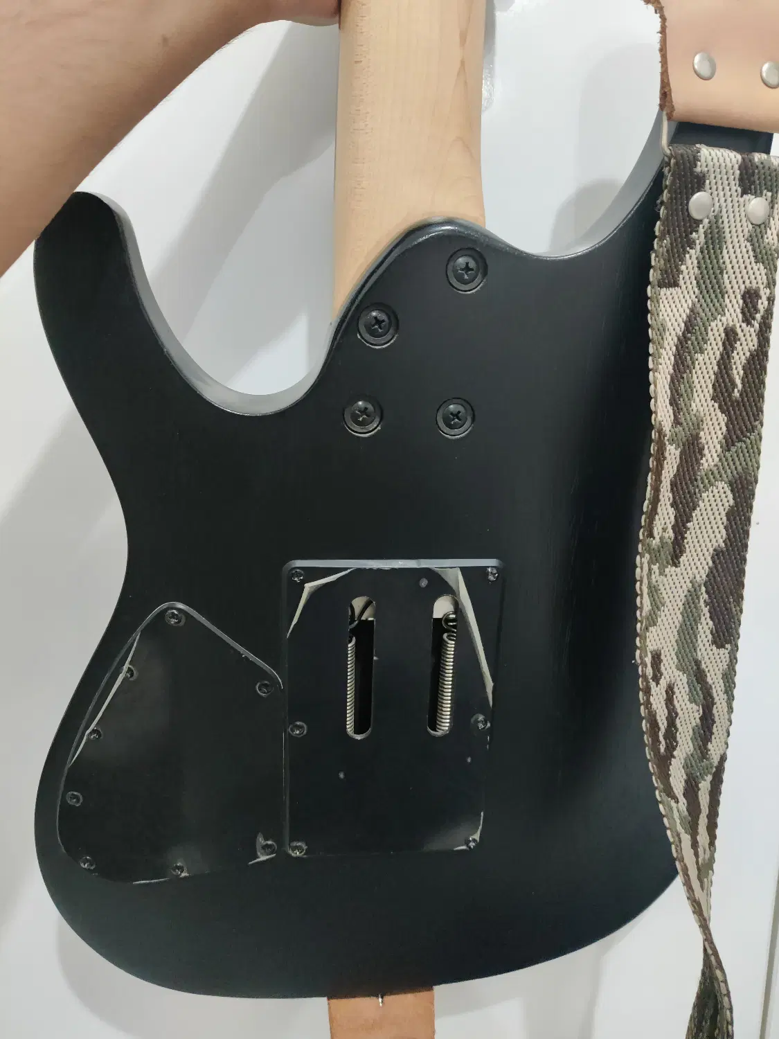 گیتار الکتریک ibanez s570s wk سال 2017|گیتار، بیس، امپلیفایر|تهران, نصرت|دیوار