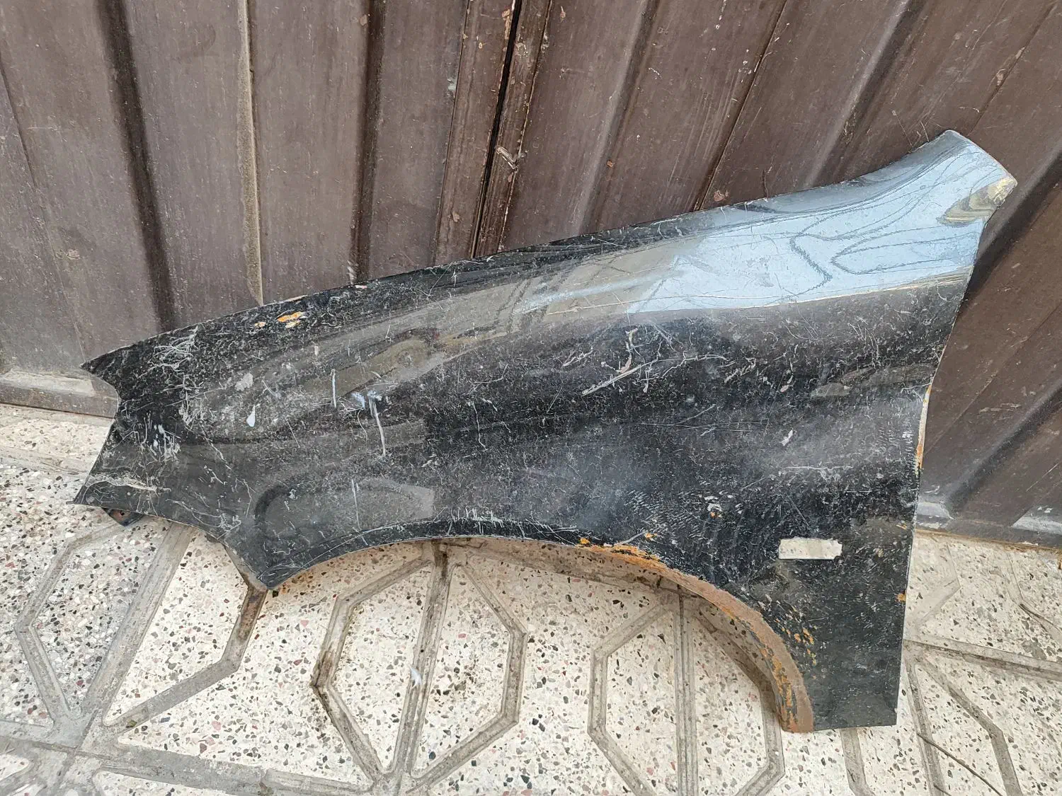 گلگیر و صندوق رانا|قطعات یدکی و لوازم جانبی|مشهد, خواجه ربیع|دیوار