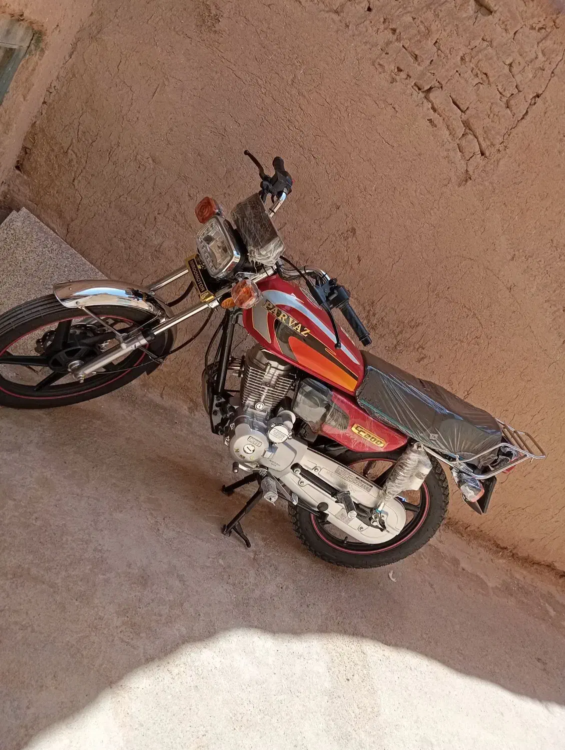 موتور1404تمام انژکتور200cc|موتورسیکلت|یزد, |دیوار