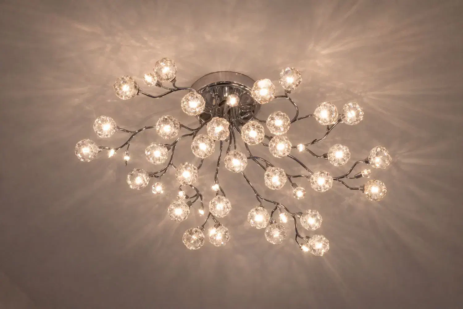 لوستر کریستالی|لوستر و چراغ آویز|شیراز, شهرک جماران|دیوار