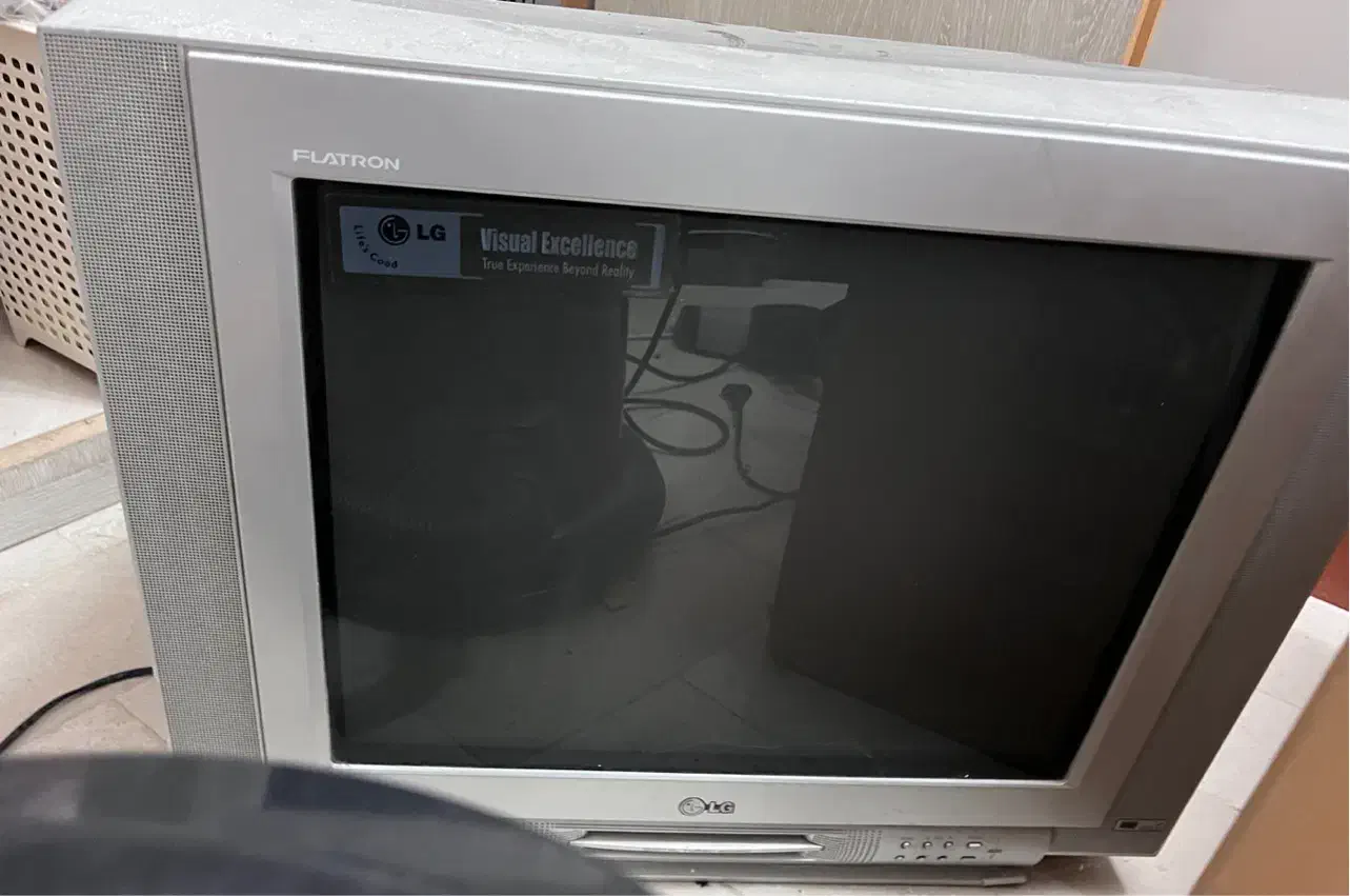 تلویزیون الجی ۲۱|تلویزیون و پروژکتور|بروجرد, |دیوار