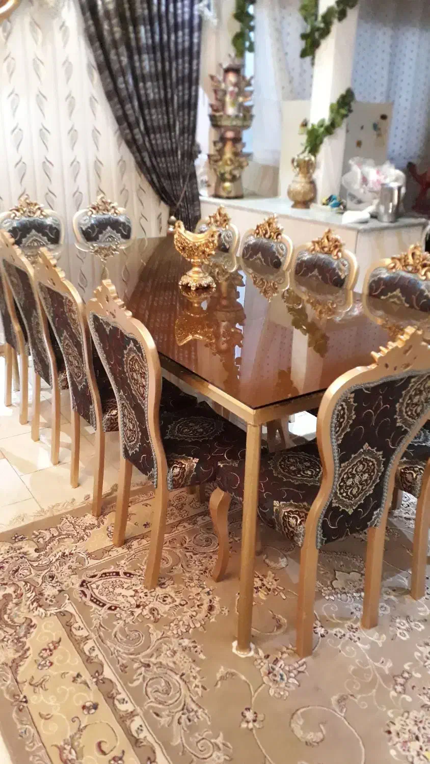 میز ناهارخوری ۱۲ نفره. درحدنو ۵ بار استفاده شده|میز و صندلی غذاخوری|قم, کلهری|دیوار