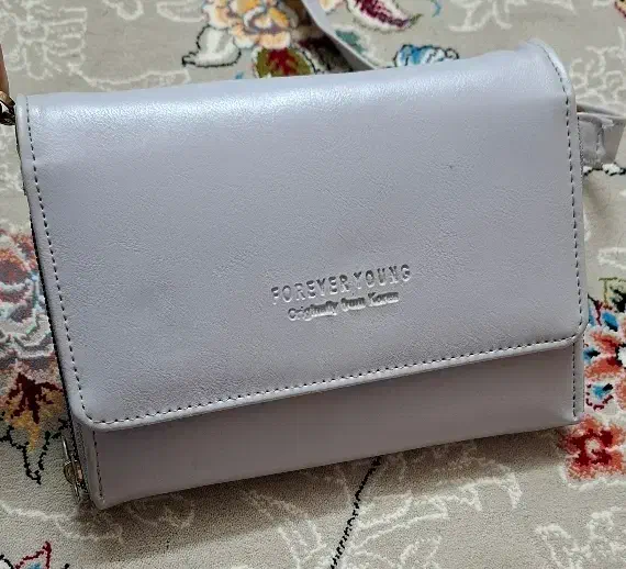 کیف پاسپورتی در حد نو|کیف، کفش، کمربند|دورود, |دیوار