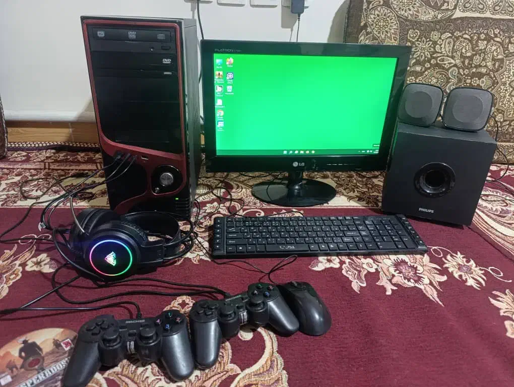 کامپیوتر|رایانه رومیزی|فردیس, شهرک ارم|دیوار