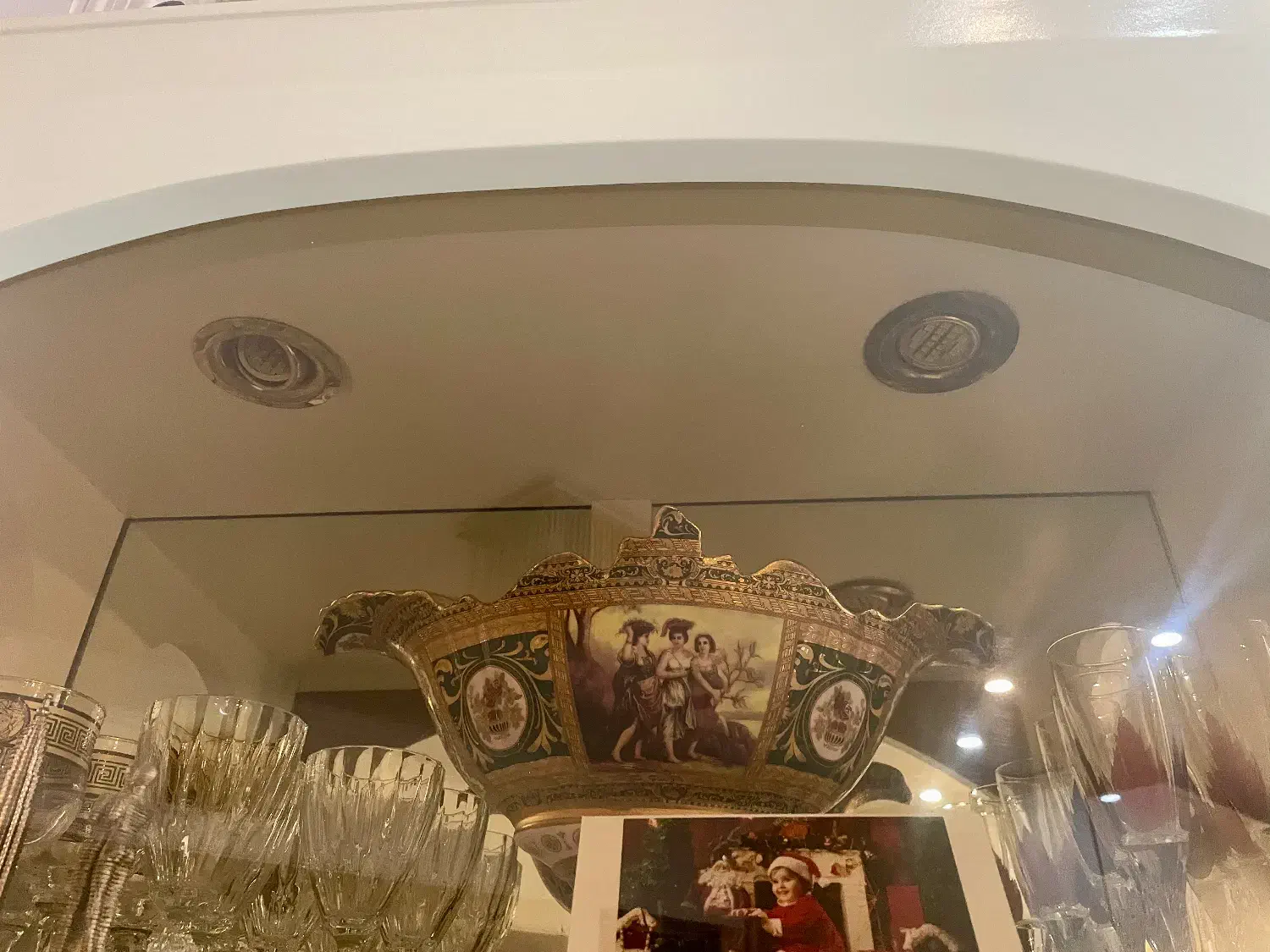 ویترین سفید در حد نو|بوفه، ویترین، کنسول|تهران, شهرک فرهنگیان|دیوار