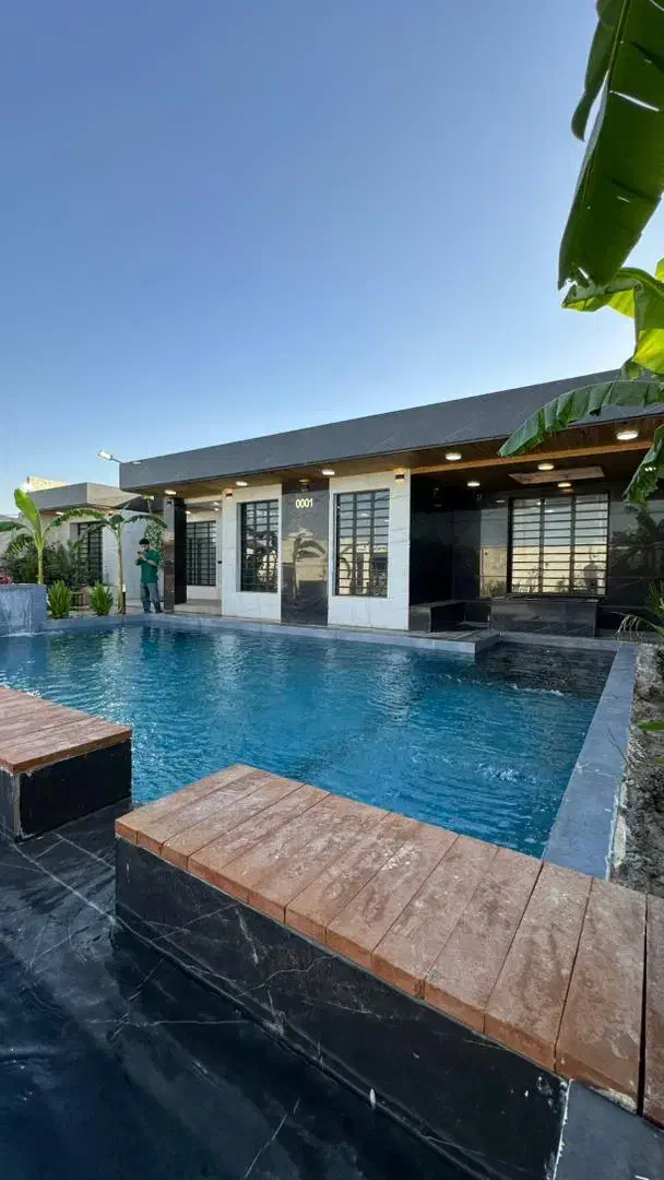 ویلا باغ استخرم آب گرم.کوچه باغ مروارید.در دزفول|اجارهٔ کوتاه‌مدت ویلا و باغ|اهواز, کیانپارس |دیوار