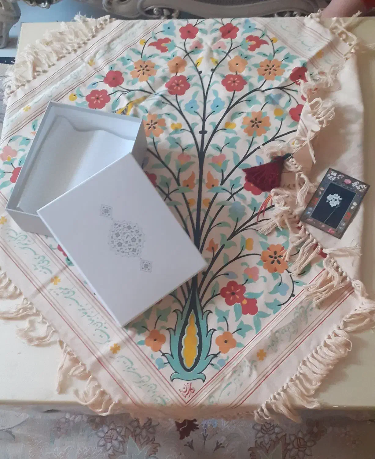 سفره قلمکار برند مناسب روز مادر|سفره، حوله، دستمال آشپزخانه|تهران, سنگلج (شاپور)|دیوار