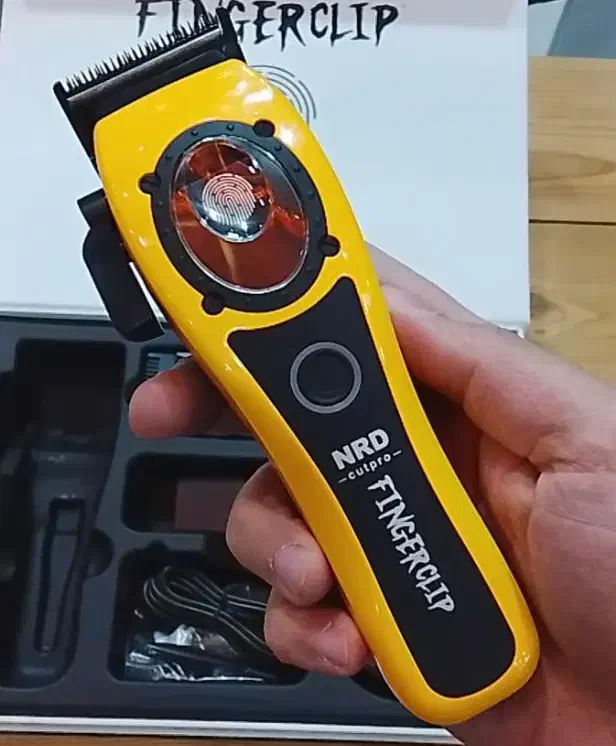 ماشین اصلاح|آرایشگاه و سالن‌های زیبایی|ایلام, |دیوار