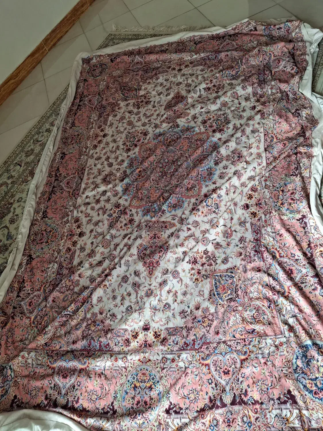 روفرشی مخمل دور کش دار|روفرشی|گلپایگان, |دیوار