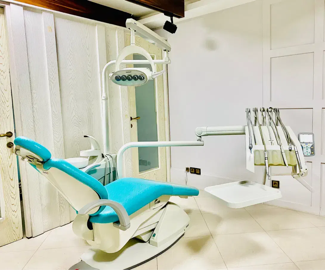 استخدام دونفر خانوم جوان(ترجیحا معلول)منشی تلفنی|استخدام درمانی، زیبایی، بهداشتی|مشهد, کوه سنگی|دیوار