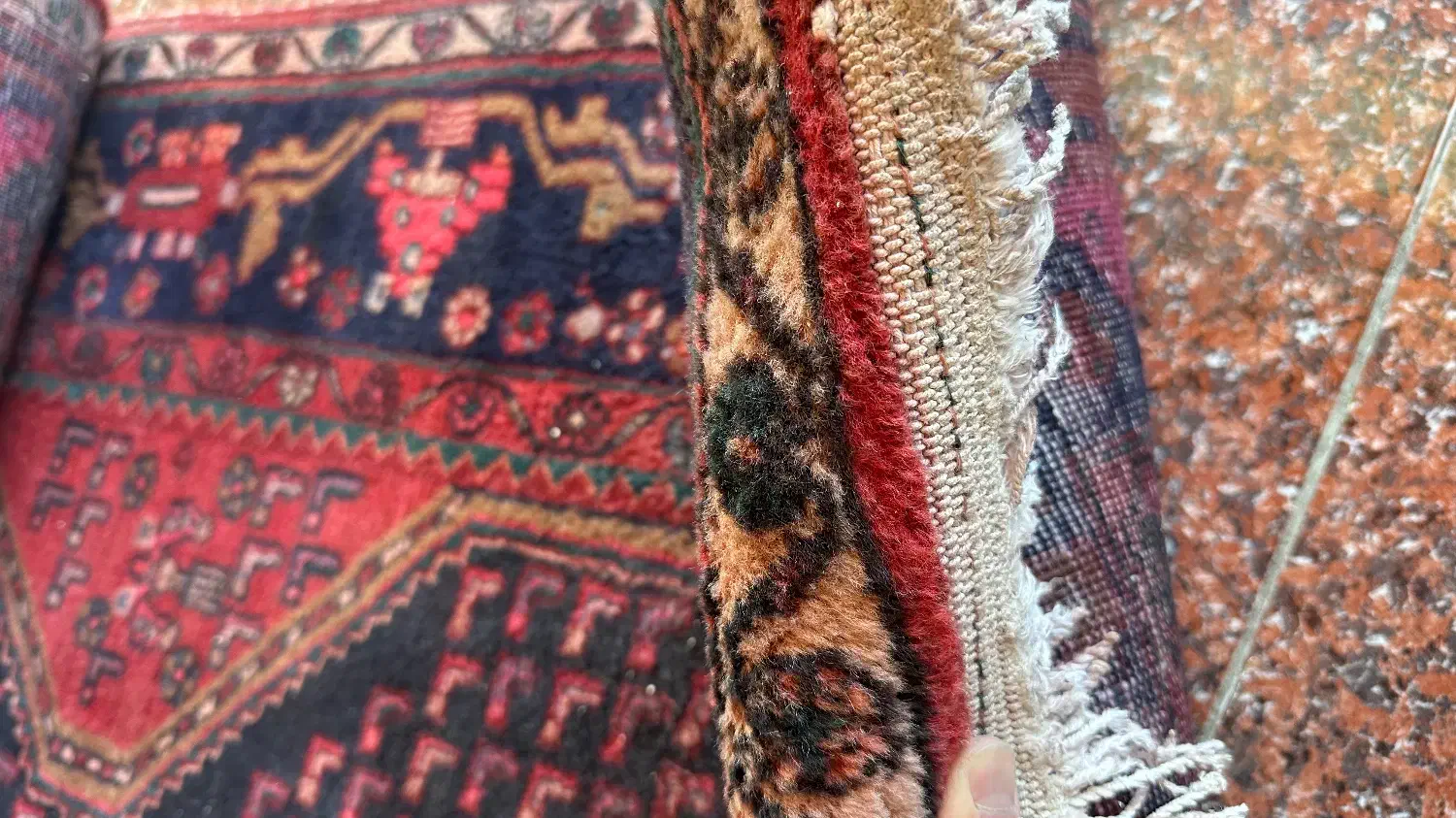 فرش دستباف|فرش|بانه, |دیوار