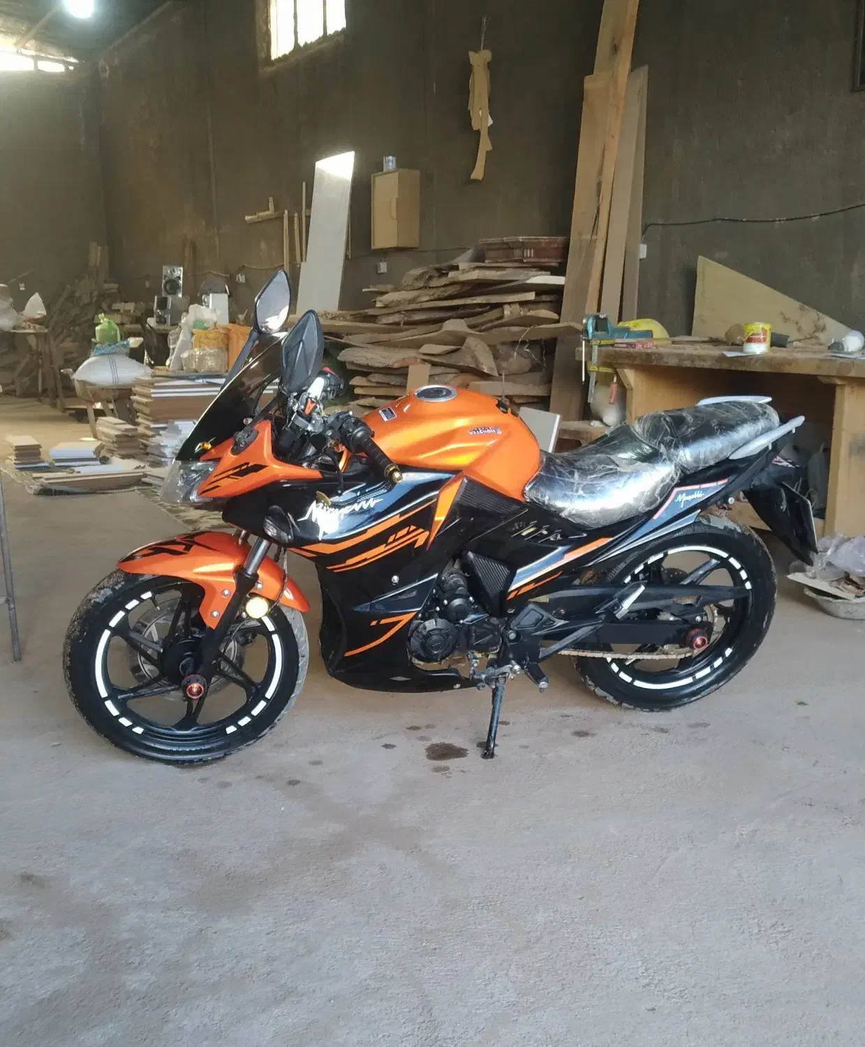 موتورسیگلت مگلی 200r نارنجی|موتورسیکلت|سبزوار, پاسداران|دیوار