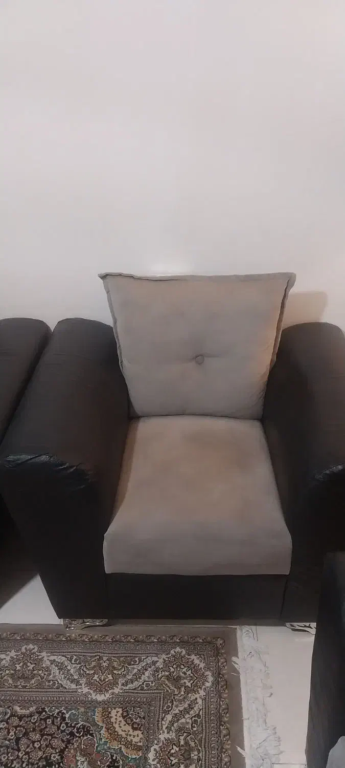 مبل هفت نفره تمیز|مبلمان خانگی و میز عسلی|کوچصفهان, |دیوار