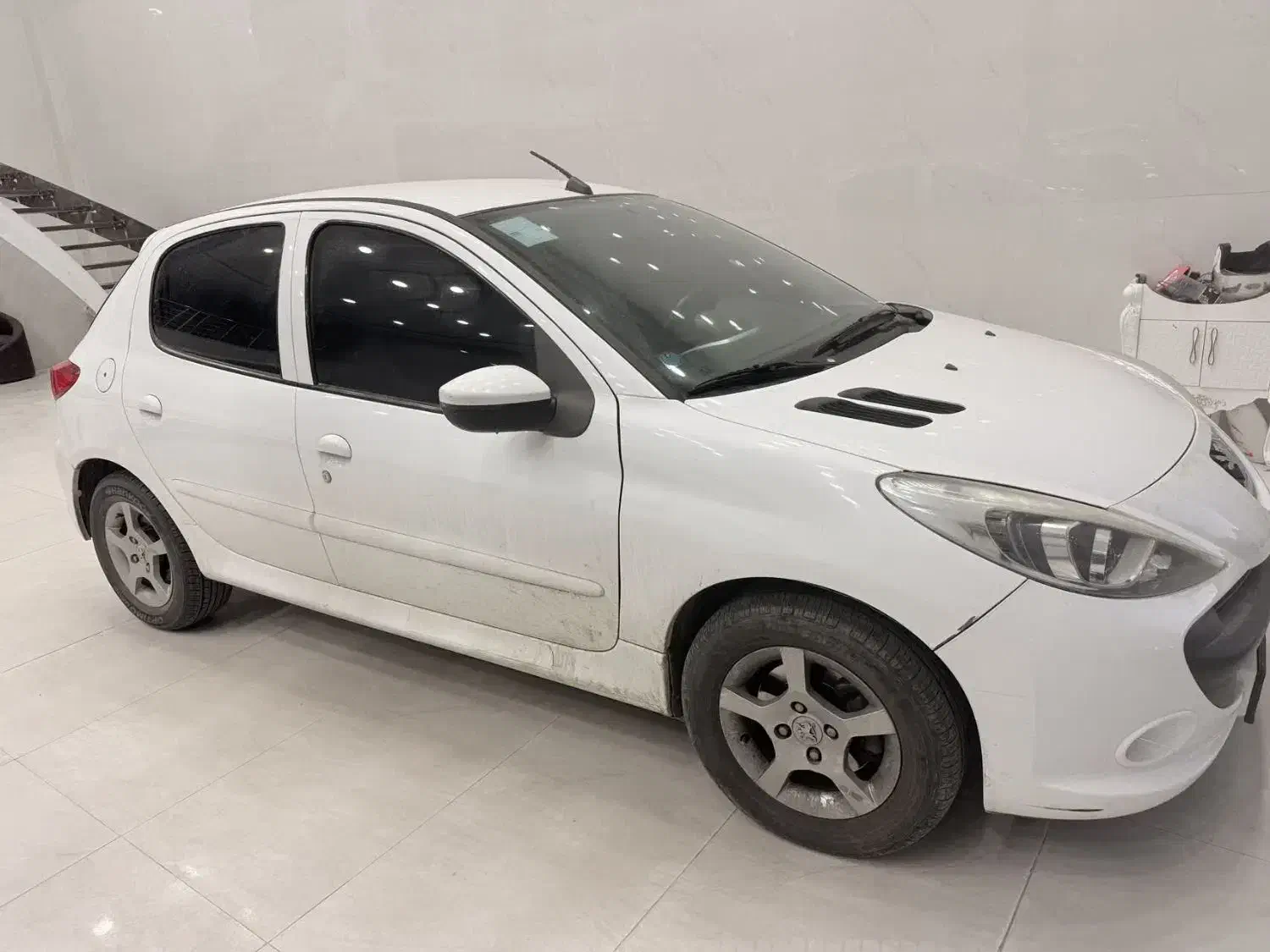 ۲۰۷ مدل ۹۷|خودرو سواری و وانت|خرم‌آباد, |دیوار