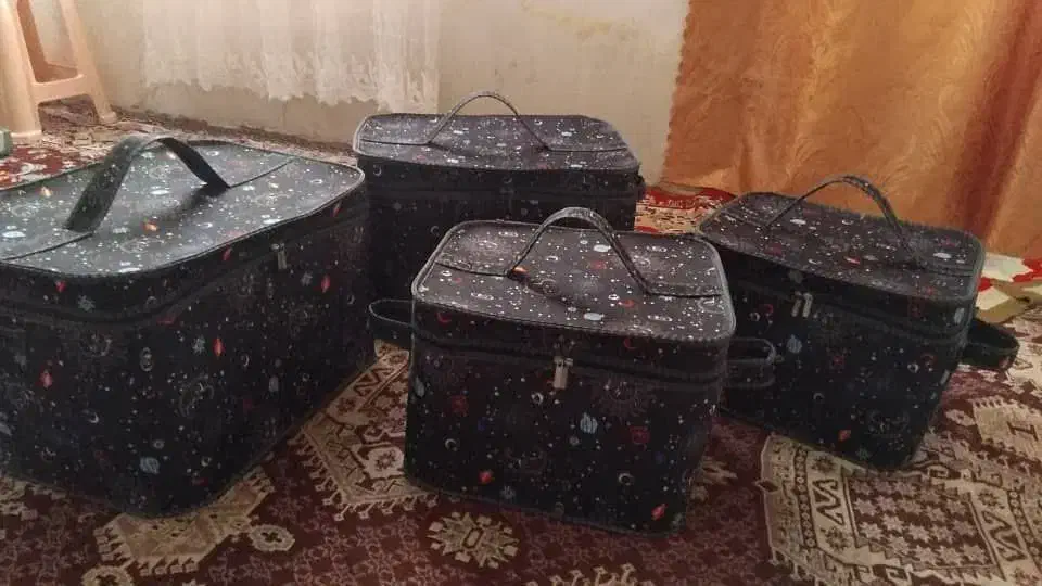 کاورلباس|لوازم نظافت|نقده, |دیوار