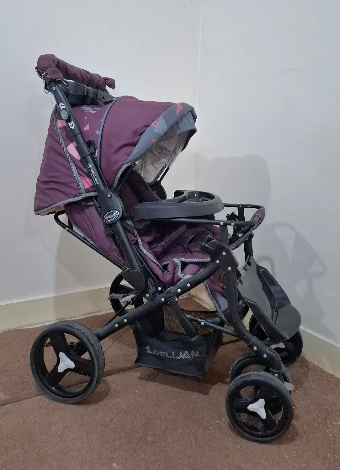 کالسکه نوزاد (در حد نو)|کالسکه و لوازم جانبی|اهواز, پادادشهر|دیوار