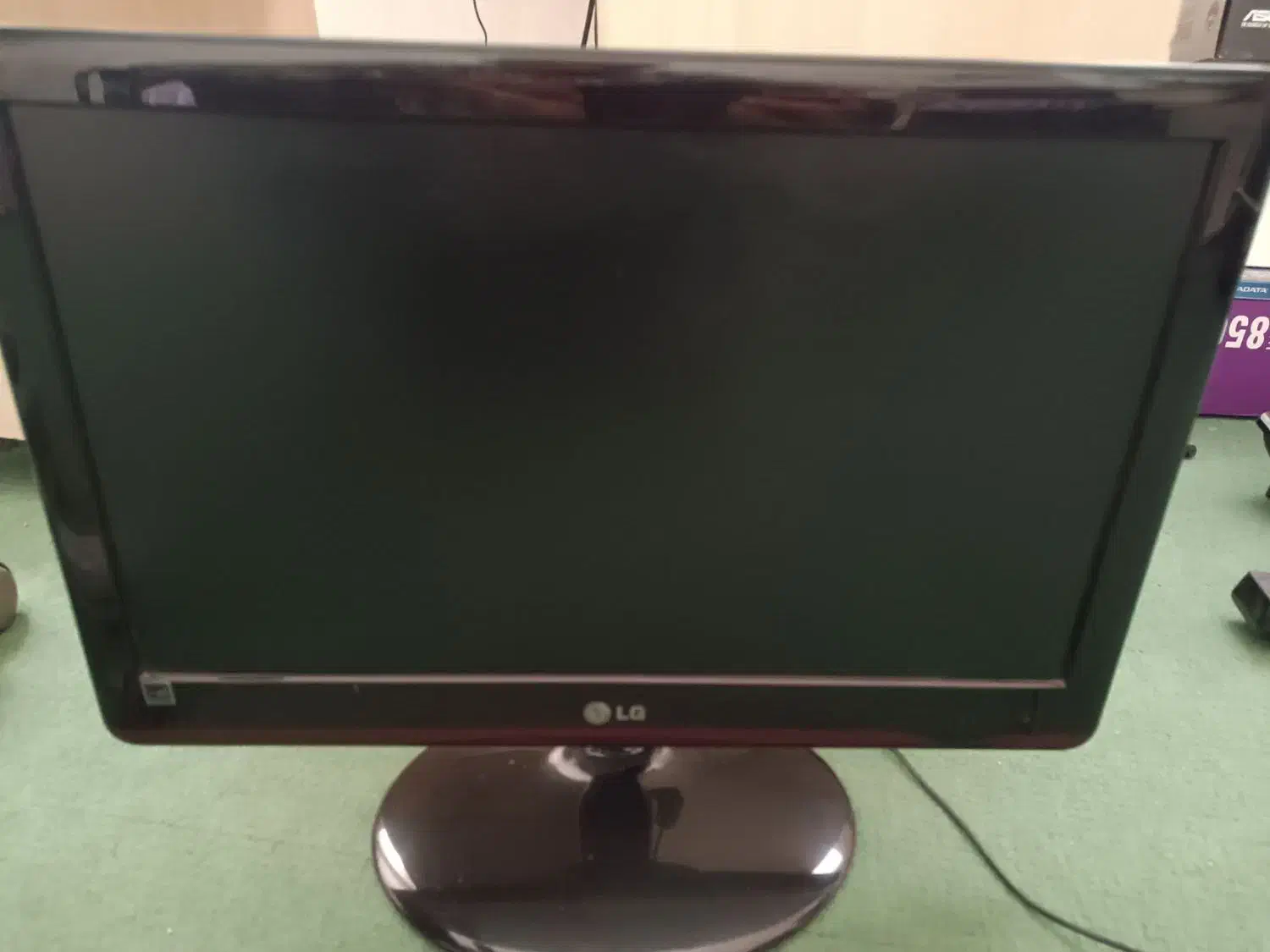 مانیتور 19 lG|قطعات و لوازم جانبی رایانه|ارومیه, |دیوار