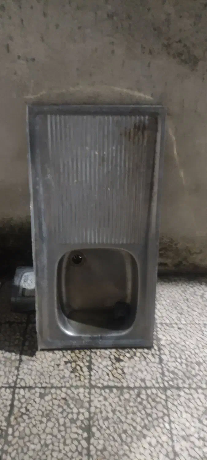 میز و صندلی پلاستیکی و سینک ظرفشویی|کافیشاپ و رستوران|لنگرود, |دیوار