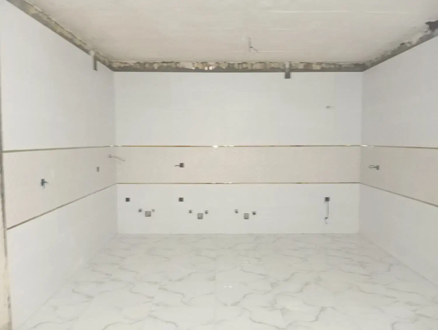 کاشی کاری سرامیک|خدمات پیشه و مهارت|محمدیه-قزوین, |دیوار