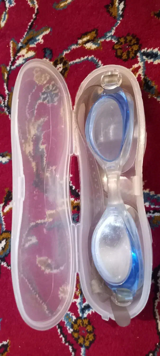 عینک شنا کامل سالم|غواصی و ورزشهای آبی|خرمآباد, |دیوار