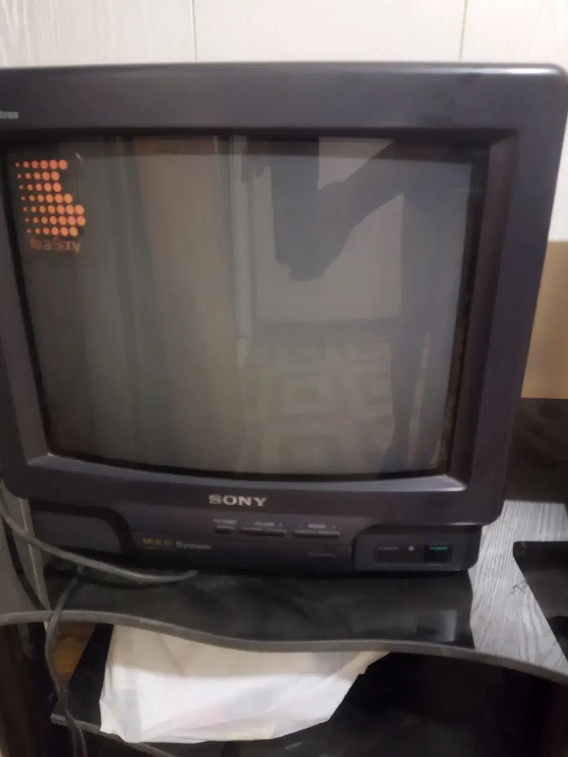 ۱۴اینج|تلویزیون و پروژکتور|قرچک, باقرآباد|دیوار