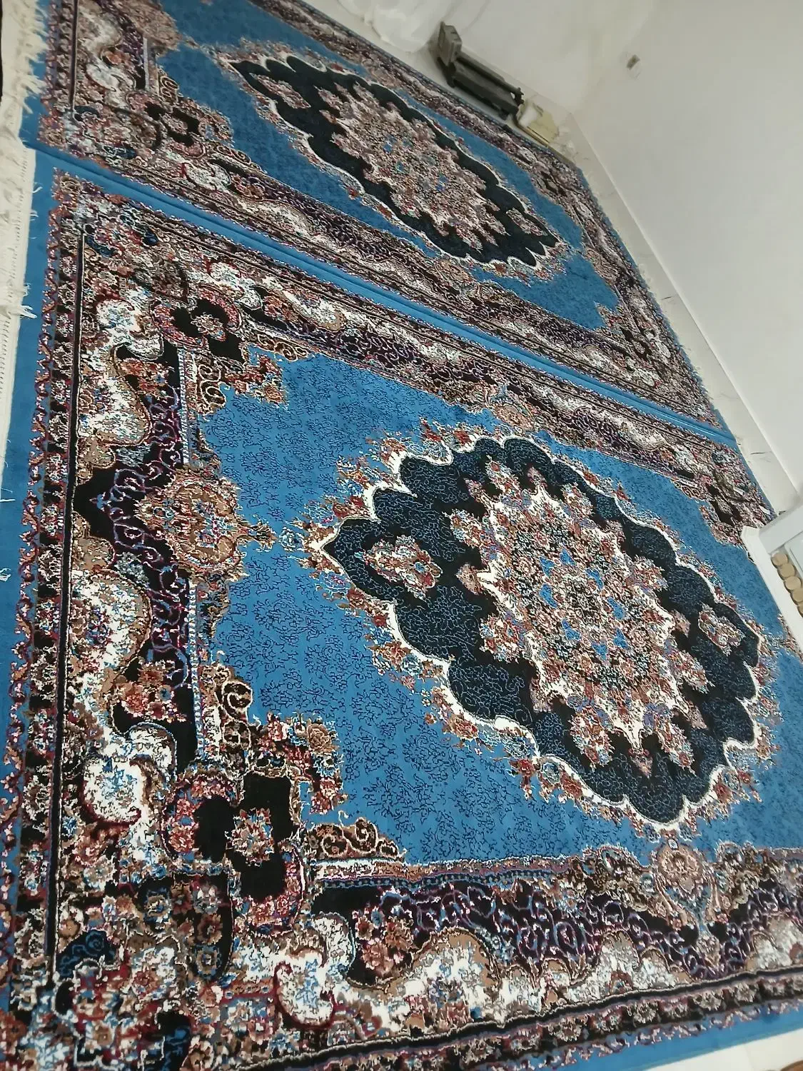 دوتخته‌ فرش ۹متری تمیز|فرش|کوهدشت, |دیوار