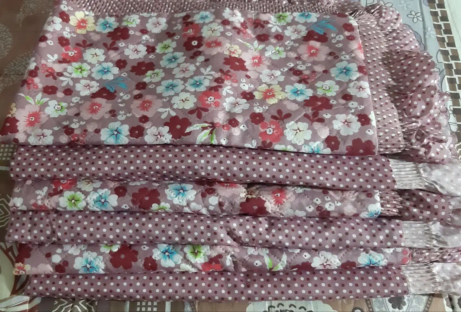 رو بالشتی نو جنس ترک|رختخواب، بالش، پتو|دهلران, |دیوار