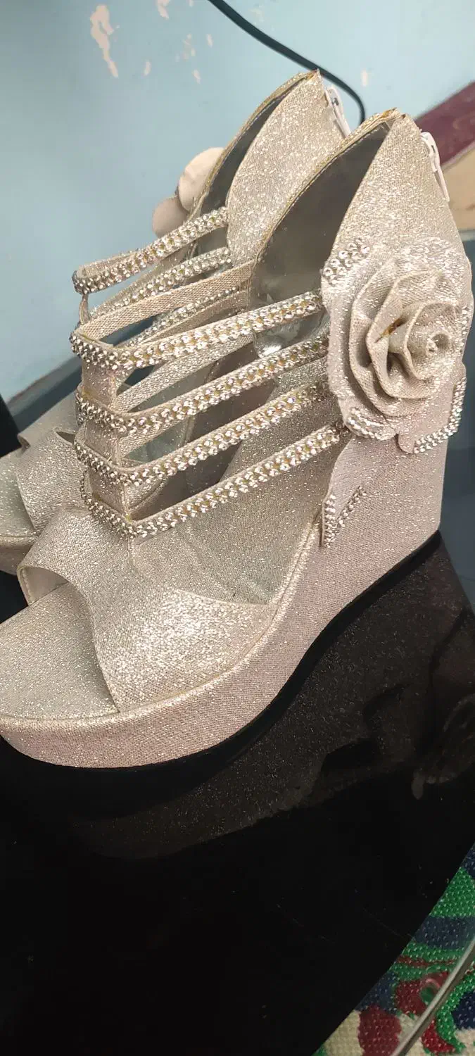 فروشی|لباس|خورموج, |دیوار