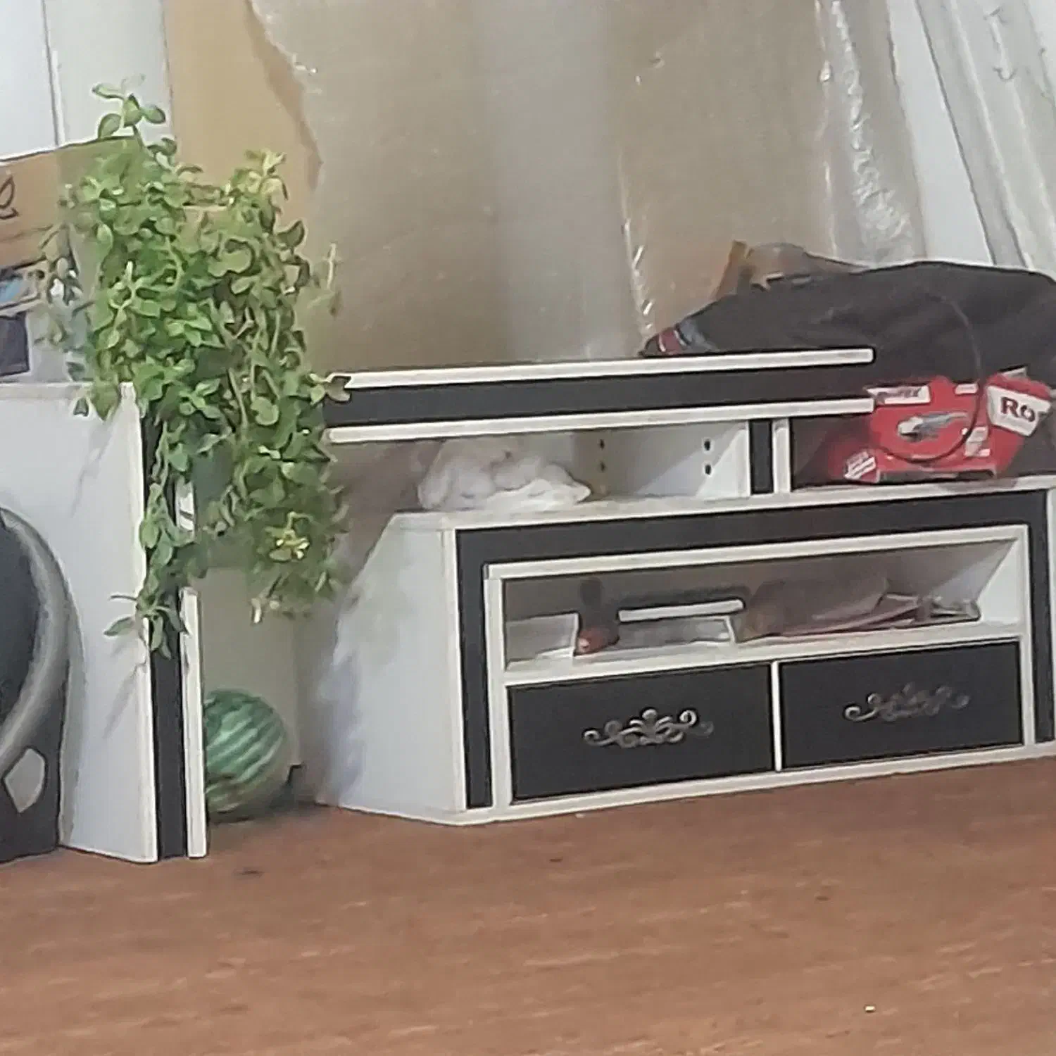 میز تلویزیون|میز تلویزیون|هشتگرد, شهرک وحدت|دیوار