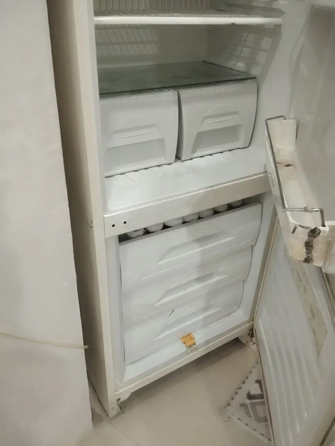 یخچال و فریزر امرسان|یخچال و فریزر|باقرشهر, |دیوار