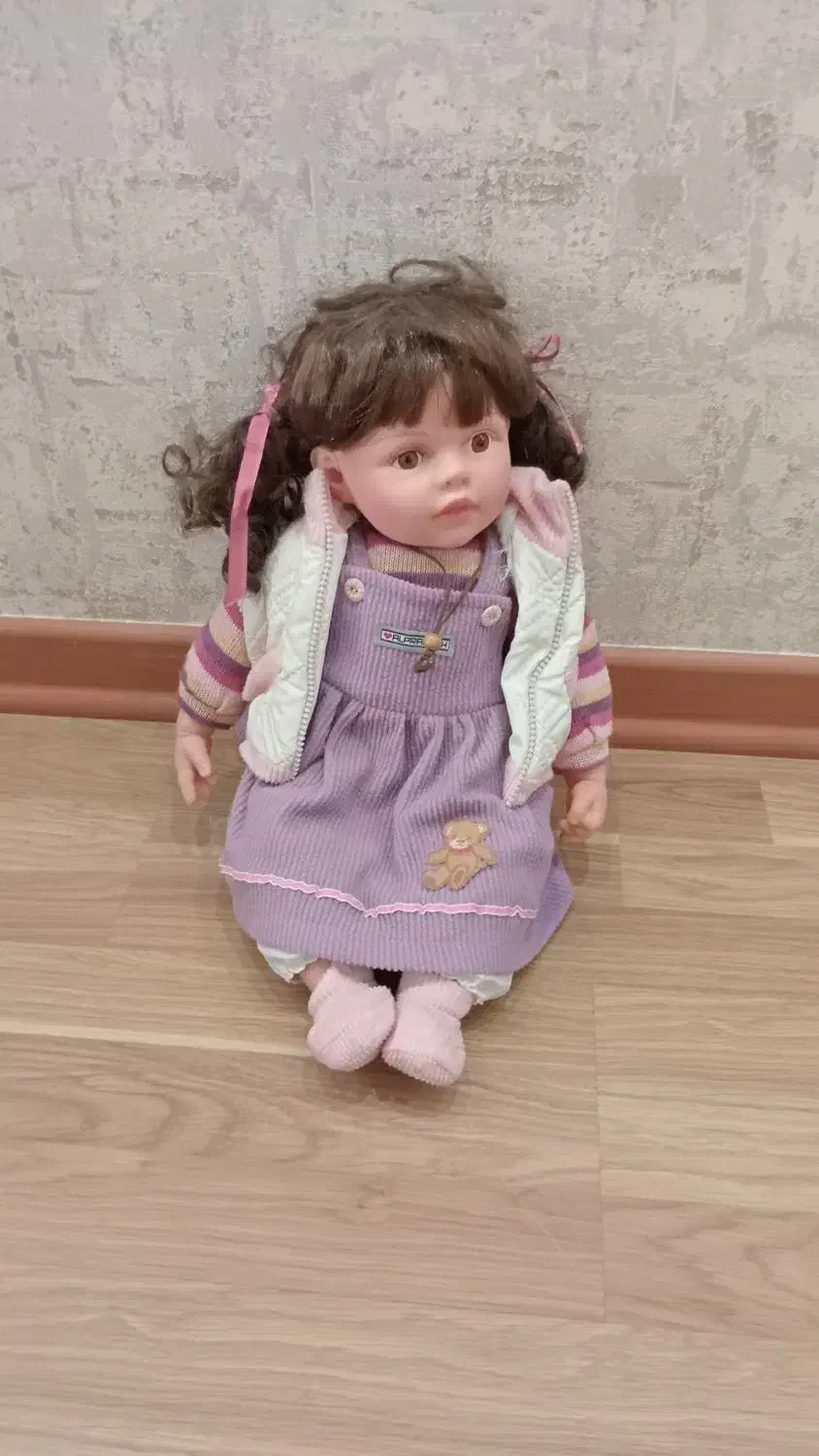 عروسک|اسباببازی|اصفهان, کوی میلاد|دیوار