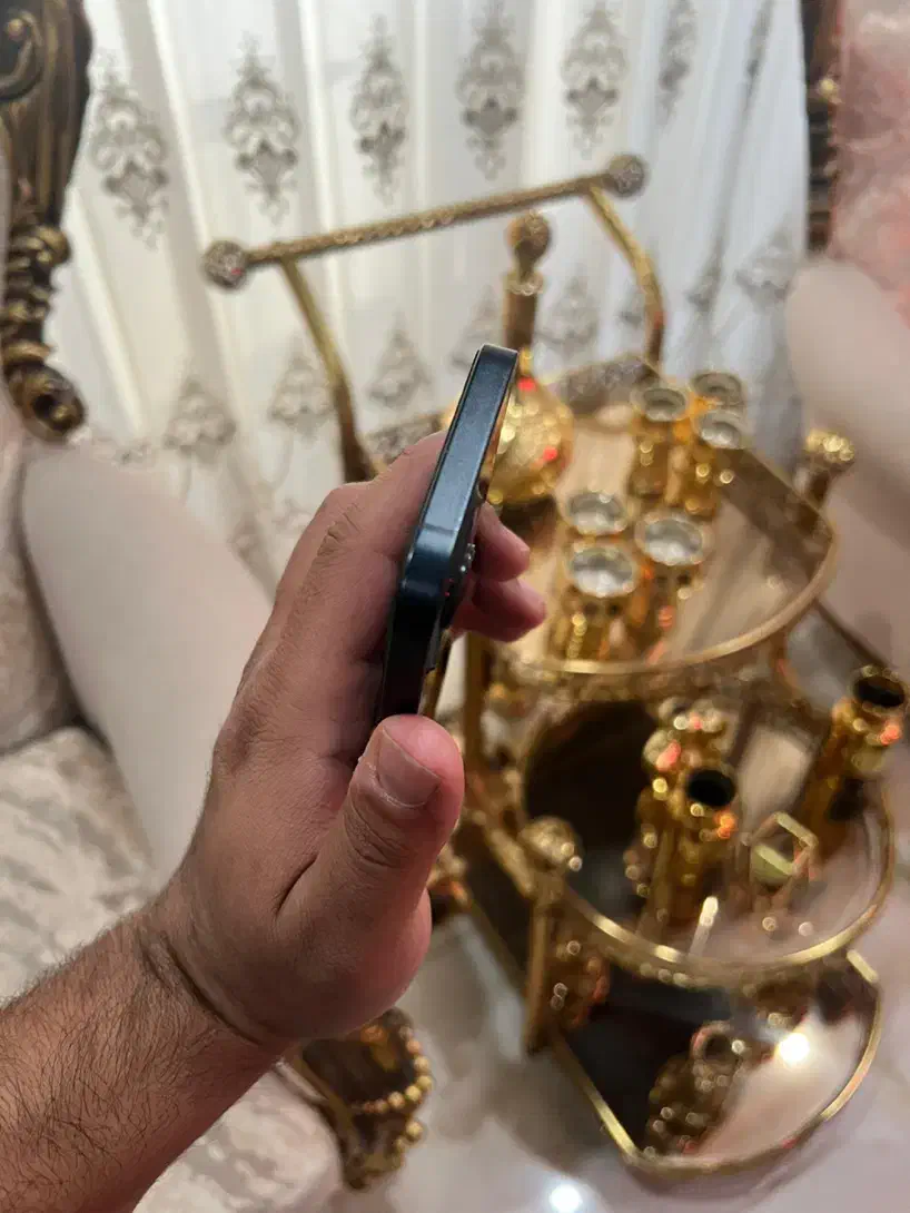 اپل ۱۳ نرمال z/aa ۱۲۸ ۲ سیم مشکی معاوضه با ۱۱ پرو|موبایل|اهواز, پادادشهر|دیوار