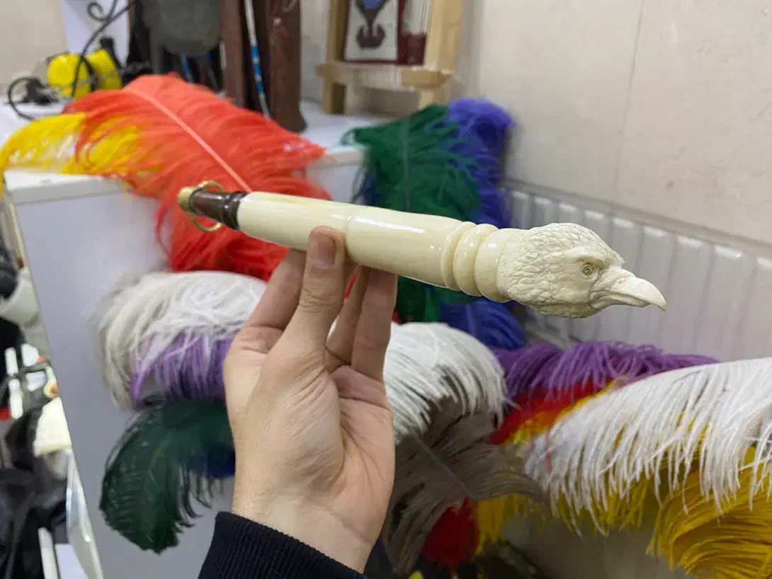 شلاق اسب آنتیک  کار دست کلکسیونی و بی نظیر|اسب و تجهیزات اسب‌سواری|اردبیل, |دیوار