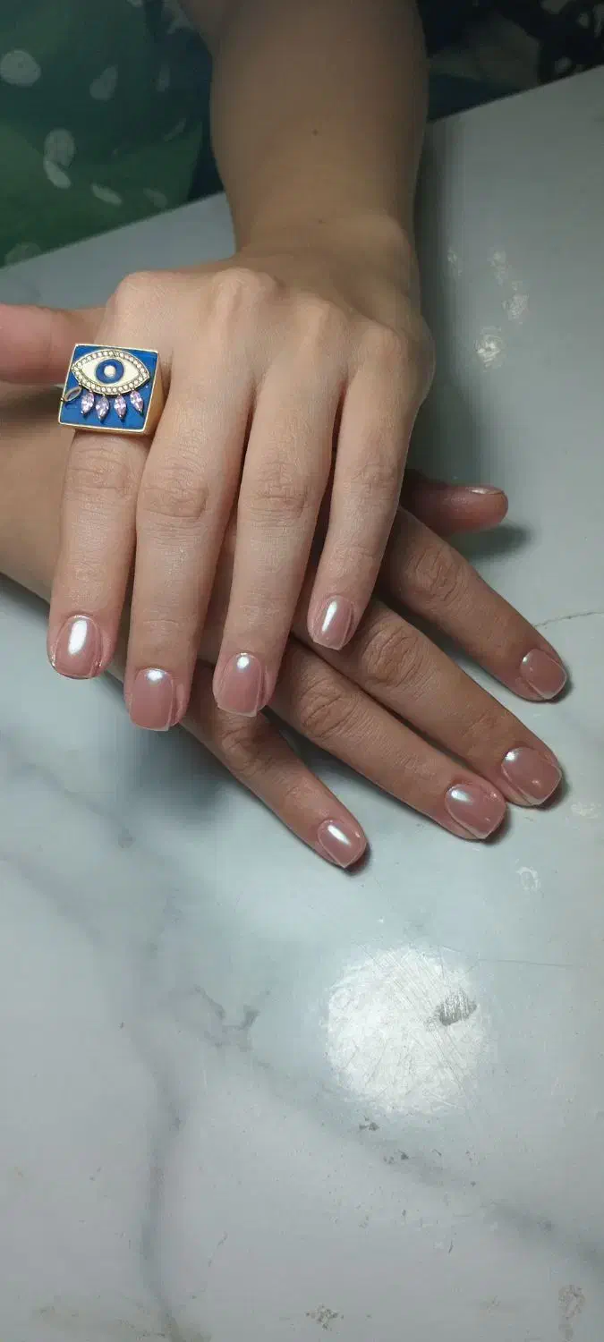 خدمات ناخن (کاشت و ترمیم ناخن حرفه‌ای)|خدمات آرایشگری و زیبایی|ری, جوانمرد قصاب|دیوار