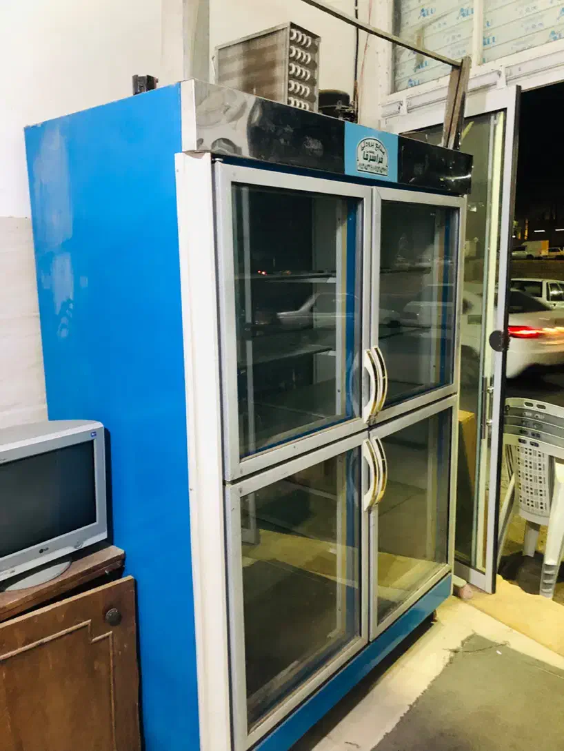 دوتا یخچال چهار در و شش در ب شرط|فروشگاه و مغازه|شیروان (خراسان), |دیوار