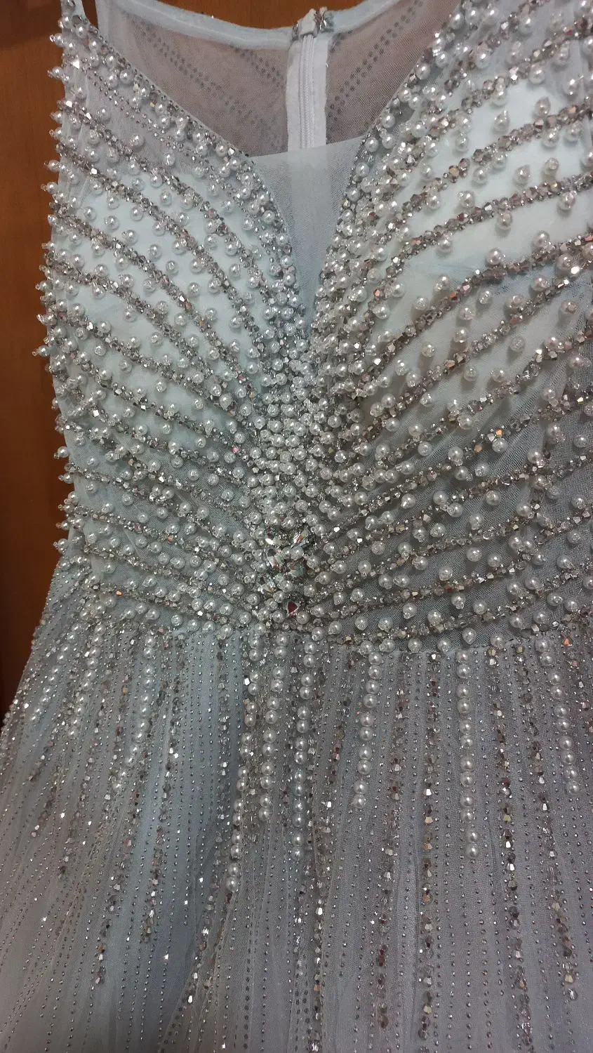 پیراهن مجلسی|لباس|خلخال, |دیوار