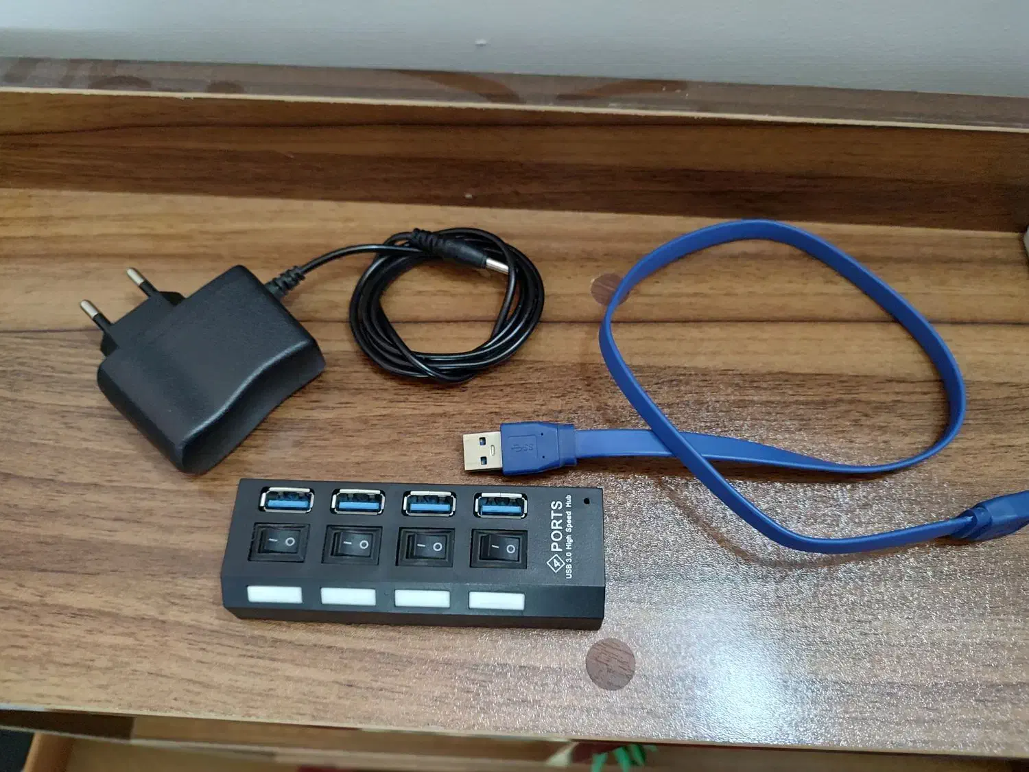 هاب یو اس بی USB 3.0 چهار پورت|قطعات و لوازم جانبی رایانه|قم, انسجام|دیوار