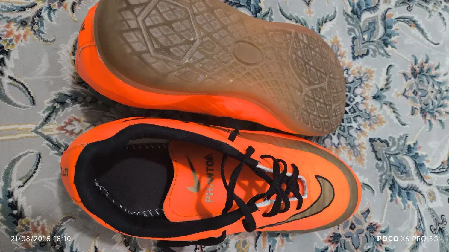 کفش فوتبال|کیف، کفش، کمربند|کرمان, |دیوار