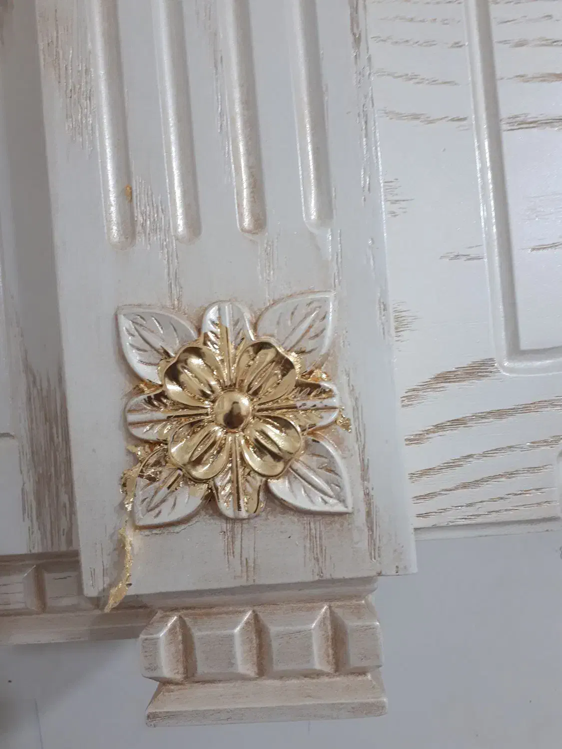 رنگکاری حرفه‌ای مبلمان و کابینت وی آی پی و لاکچری|خدمات پیشه و مهارت|مشهد, خلق آباد سفلی|دیوار