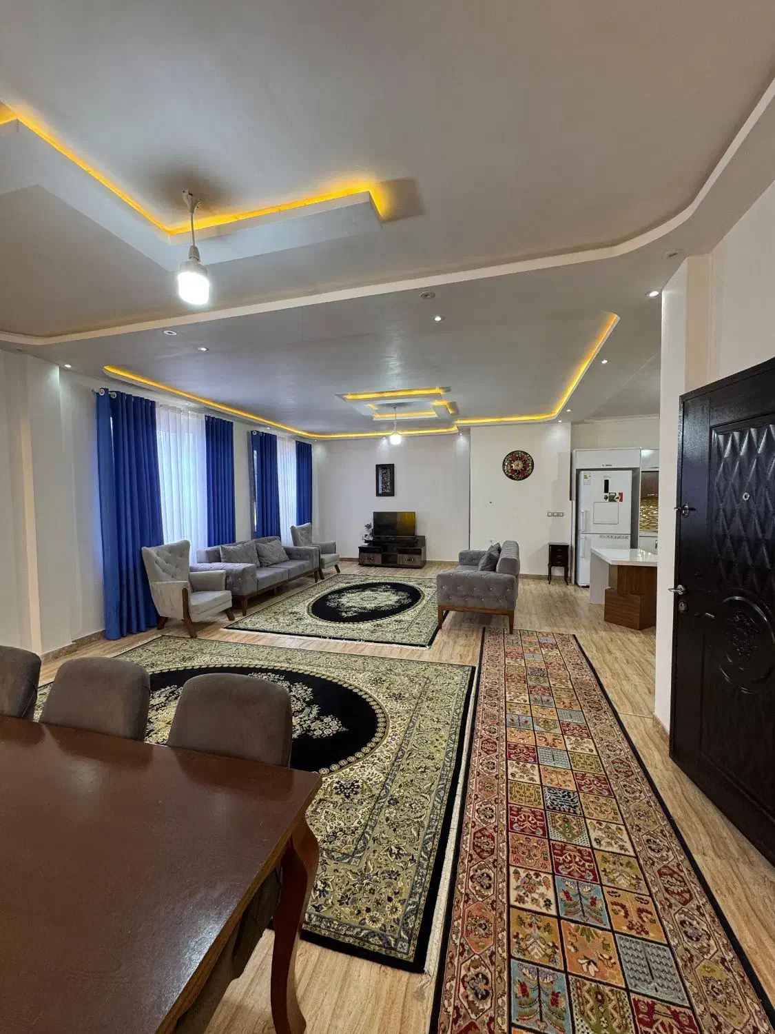 ویلا ساحلی لوکس با استخر و باربیکیو|اجارهٔ کوتاهمدت ویلا و باغ|خشکبیجار, |دیوار