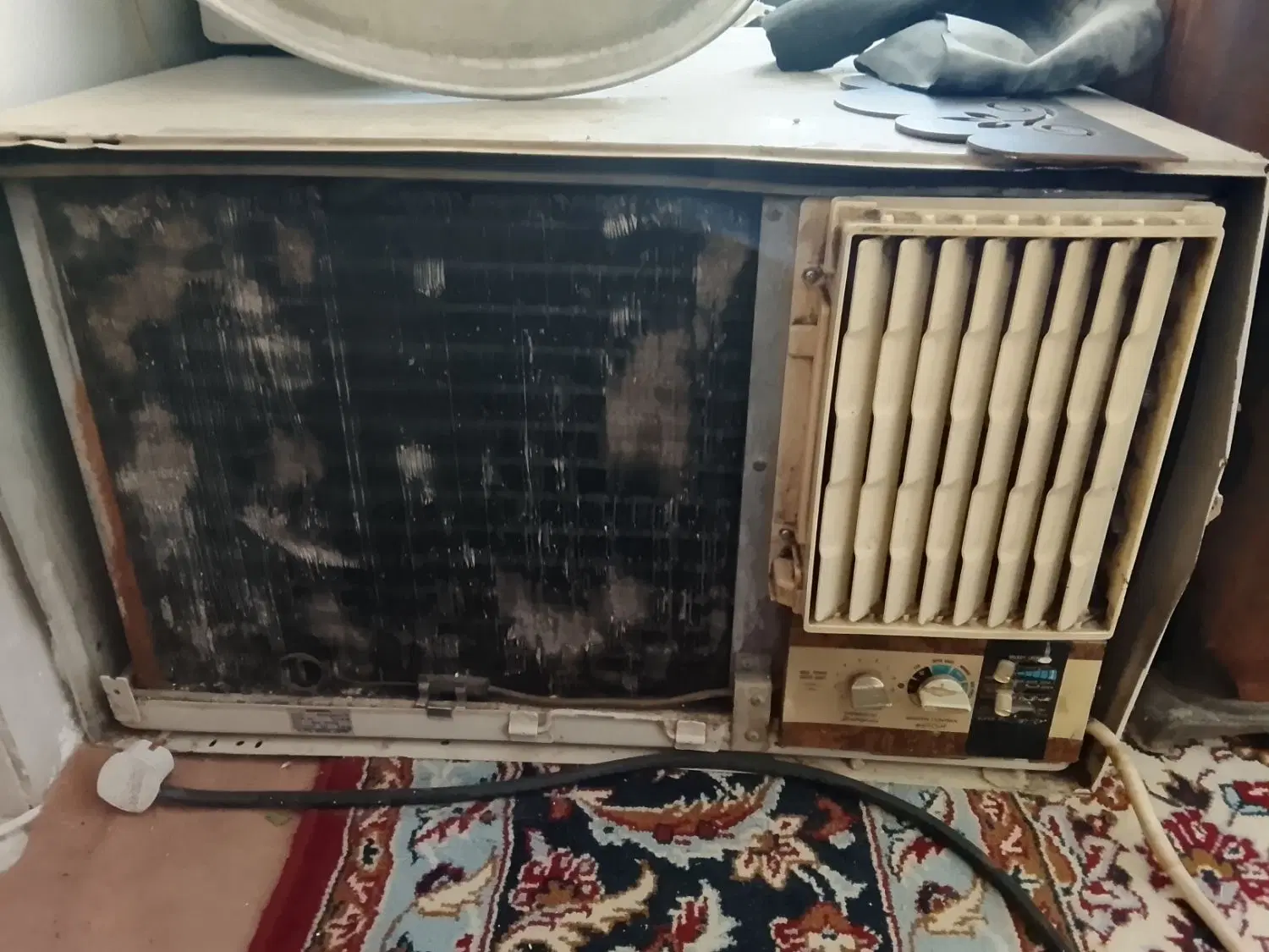 کولر|کولر گازی و فن‌کوئل|شیراز, محراب|دیوار